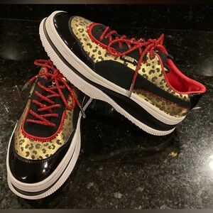 PUMA DEVA CHARLOTTE Sneakers Womans 8 W/RED Swavorski Stones & Laces! Leopard